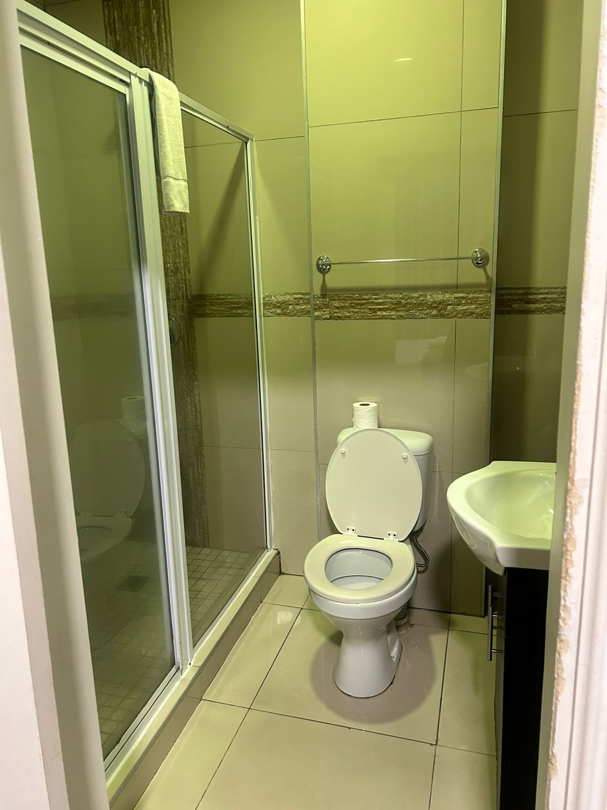 Quarto casal superluxo, 1 cama de casal | Banheiro