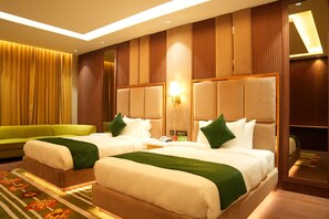 Executive Twin Room | Desk, laptop workspace, soundproofing, free WiFi - Comfort Inn Vindhyan Vindhyachal (Mirzapur)