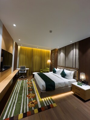 Executive Double Room | Desk, laptop workspace, soundproofing, free WiFi - Comfort Inn Vindhyan Vindhyachal (Mirzapur)