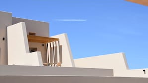 Exterior - Santorini - Villa - Sleeps 2 - Pool - Parking (Santorini)