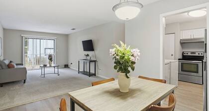 Peaceful 2BR retreat in Lawrenceville