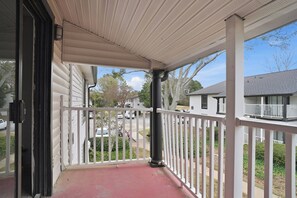 Property grounds - Airy 2BR home perfect for families (Lawrenceville)