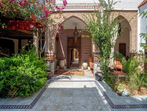 Exterior - Palais d'Hôtes Aghmat Marrakech, Events and Yoga Retreats (Aghmat)