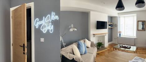 Téléviseur connecté, livres