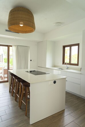 Villa | 2 bedrooms - Private Jacuzzi 2 Bedrooms 7 Guests (Taxisco)