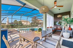 12 bedrooms, Internet - Upstay Solterra Resort Villa w Pool Games Room (Davenport)