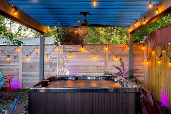 Nhà | 4 phòng ngủ, truy cập Internet tốc độ cao