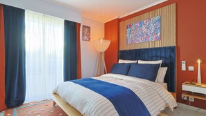 1 slaapkamer, een strijkplank/strijkijzer, gratis wifi