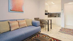 Living area - Le Fleuri - 1 bedroom - Cannes City center (Cannes)