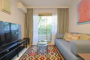 TV - Le Fleuri - 1 bedroom - Cannes City center (Cannes)