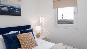 2 chambres, fer et planche à repasser, Wi-Fi gratuit, draps fournis