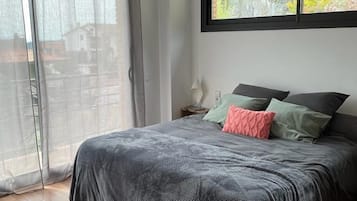 Chalet, Patio, City View | Free WiFi