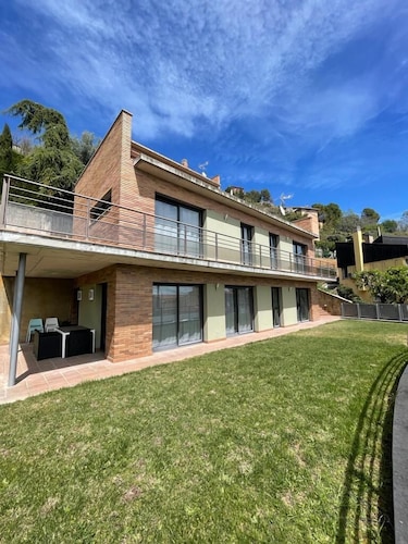 Casa para 8 personas en Berga - Alberga