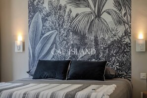 Bügeleisen/Bügelbrett, Reisekinderbett, WLAN, Bettwäsche