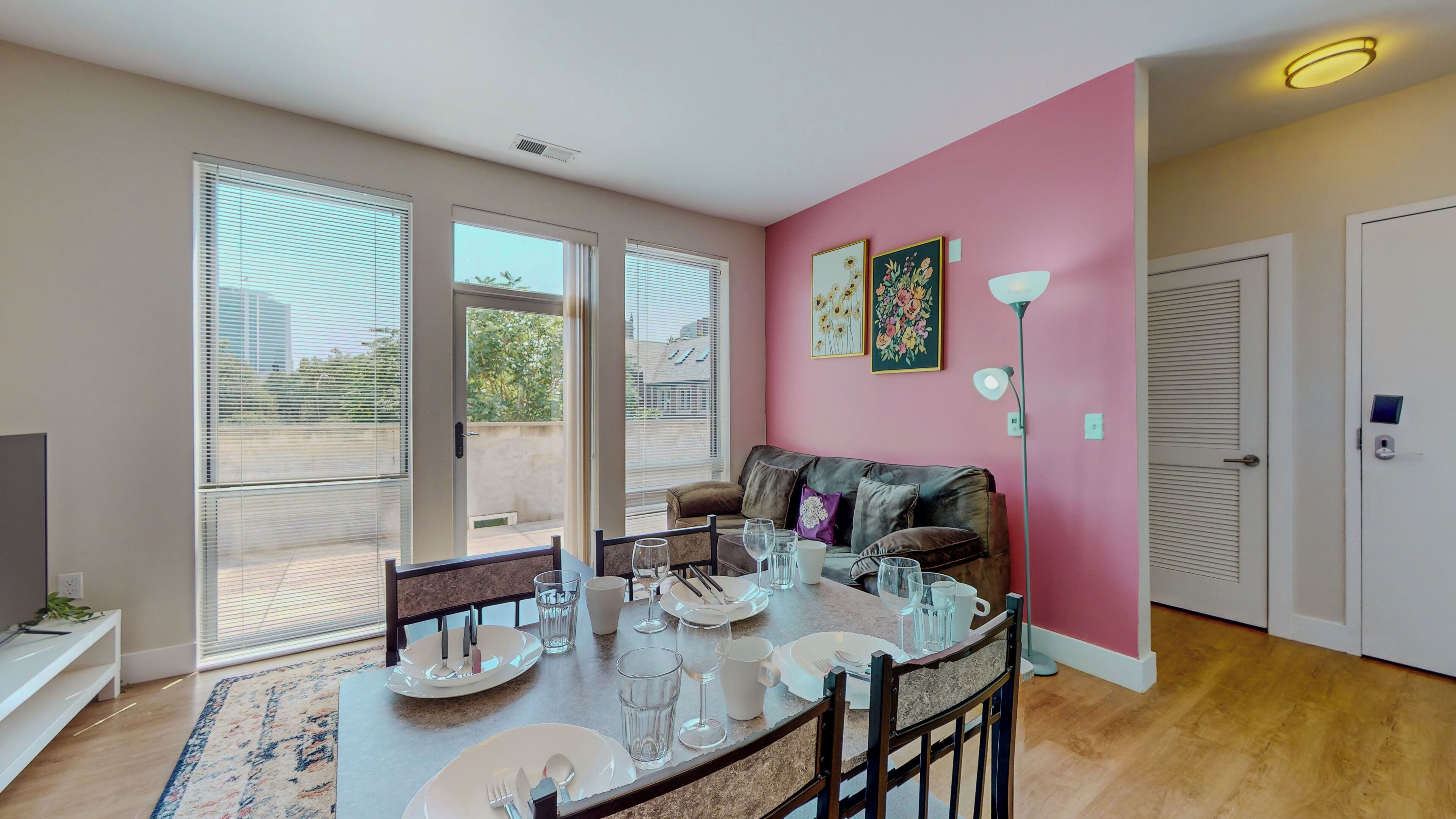 تلفزيون ذكي