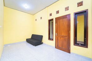 Interior - Berkah Guest House Prambanan By ARBA (Ngemplak)