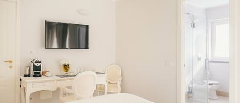 Luxury Double or Twin Room, Sea View | Minibar, blackout drapes, free WiFi, wheelchair access