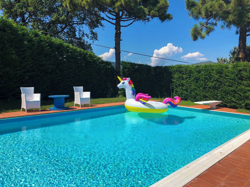 Minibar, blackout drapes, free WiFi, wheelchair access