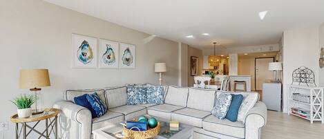 Apartment (2 Bedrooms) | Front of property