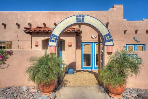 3 BR Home, Private Pool, Close to Event Venues