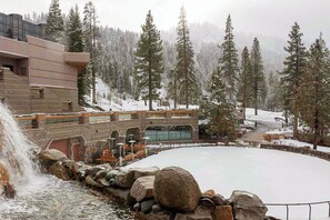 Apartment (1 Bedroom) | Interior - 1BR Condo w/ Pool & Spa, Golf, Dining: Ski-in/out! (Olympic Valley)