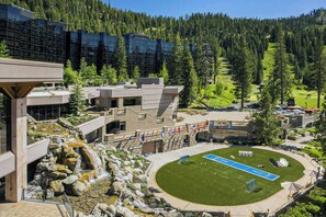Apartment (2 Bedrooms) | Interior - 2BR Condo w/ Pool Access, Hot Tub, & ski In/out (Olympic Valley)