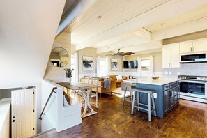House (3 Bedrooms) | Interior - Private Hot Tub & Sauna! Midway Family Hideaway (Midway)