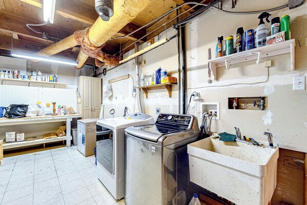 House (3 Bedrooms) | Interior - 3BR Idyllic Cabin in the Woods w/ Wood Fireplace (Crestline)