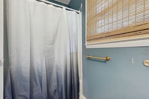 House (4 Bedrooms) | Interior - Entire House - Serenity in Surf City (Holly Ridge)