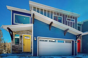 Front of property - Mtn-view Home w/ Hot Tub & Fire Pit in Brian Head! (Brian Head)