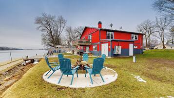 Apartemen (3 Bedrooms) | Bagian depan properti