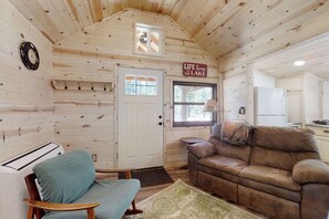 Casa (2 Bedrooms) | Interior