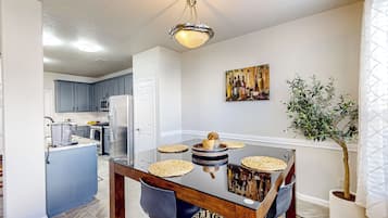 Apartment (3 Bedrooms) | Interior