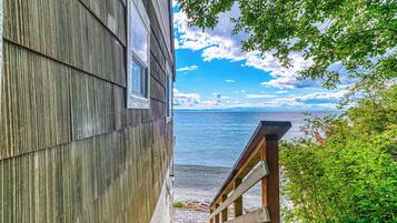 Apartment (0 Bedroom) | Interior