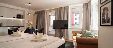 Classic Apartment, 1 Bedroom, Private Bathroom