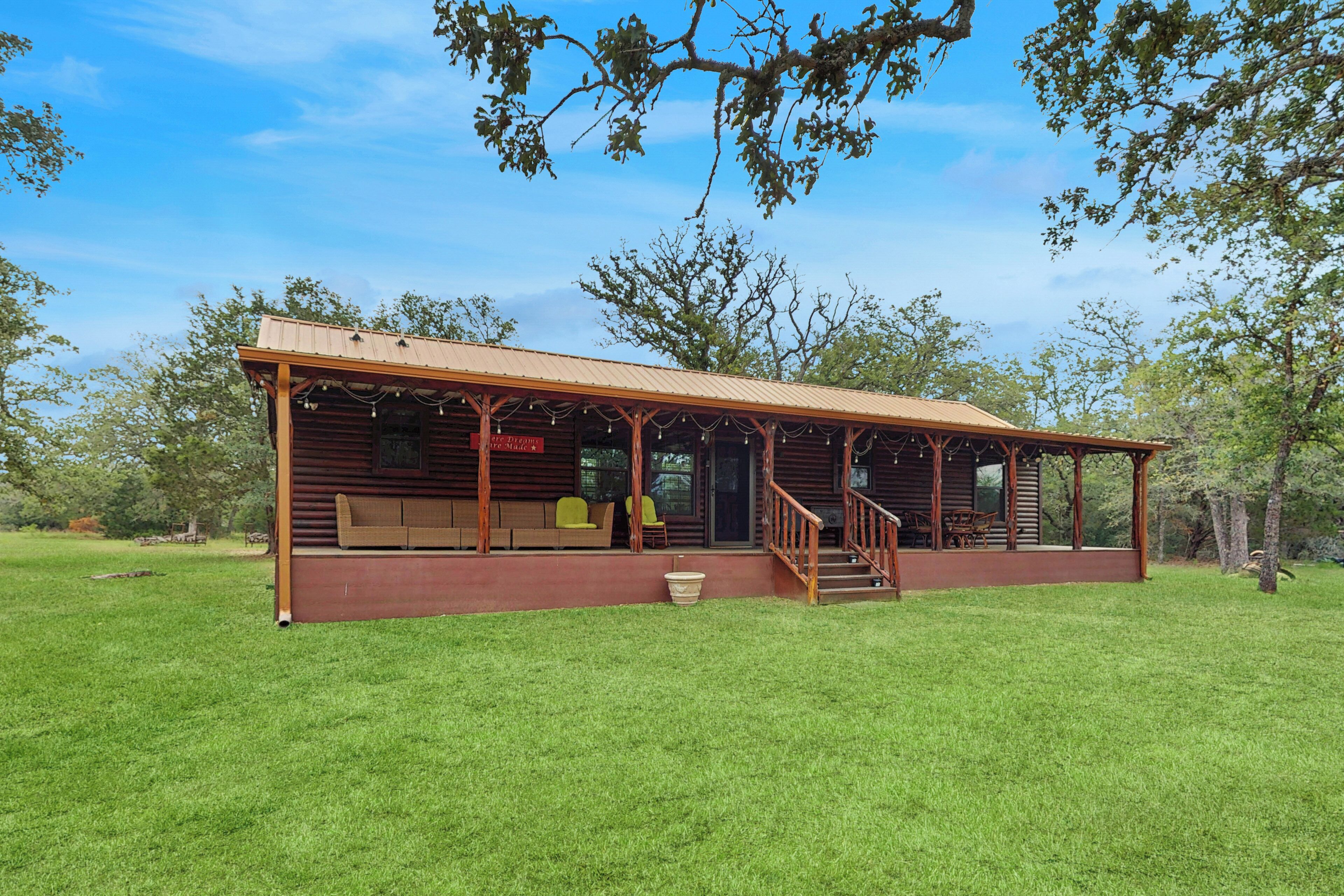 Rumah (2 Bedrooms) | Interior