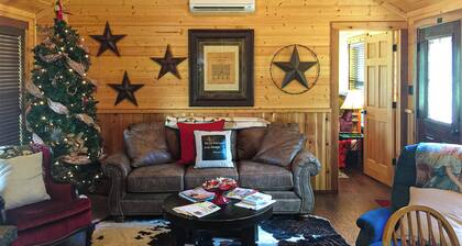 Water-view Cabin w/ Front Porch, W & D, Streaming