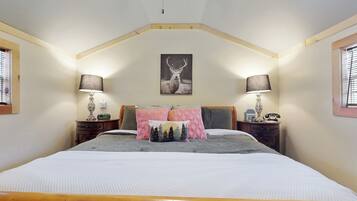 House (1 Bedroom) | Interior