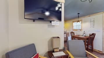 House (1 Bedroom) | Interior