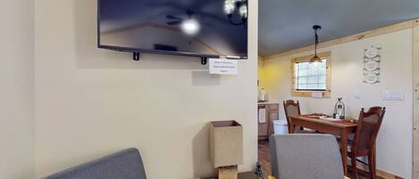 House (1 Bedroom) | Interior