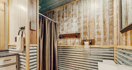 4 Cabins - Reindeer Ranch at Round Top