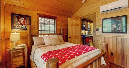 4 Cabins - Reindeer Ranch at Round Top