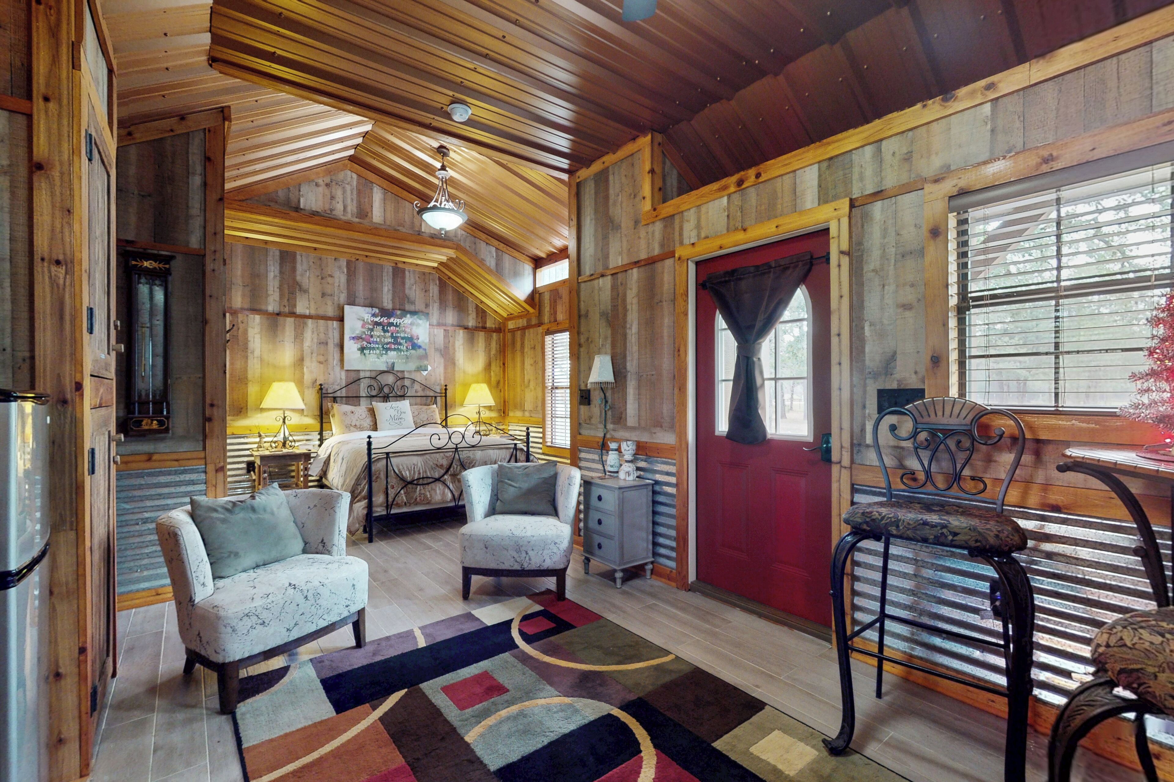 House (1 Bedroom) | Interior