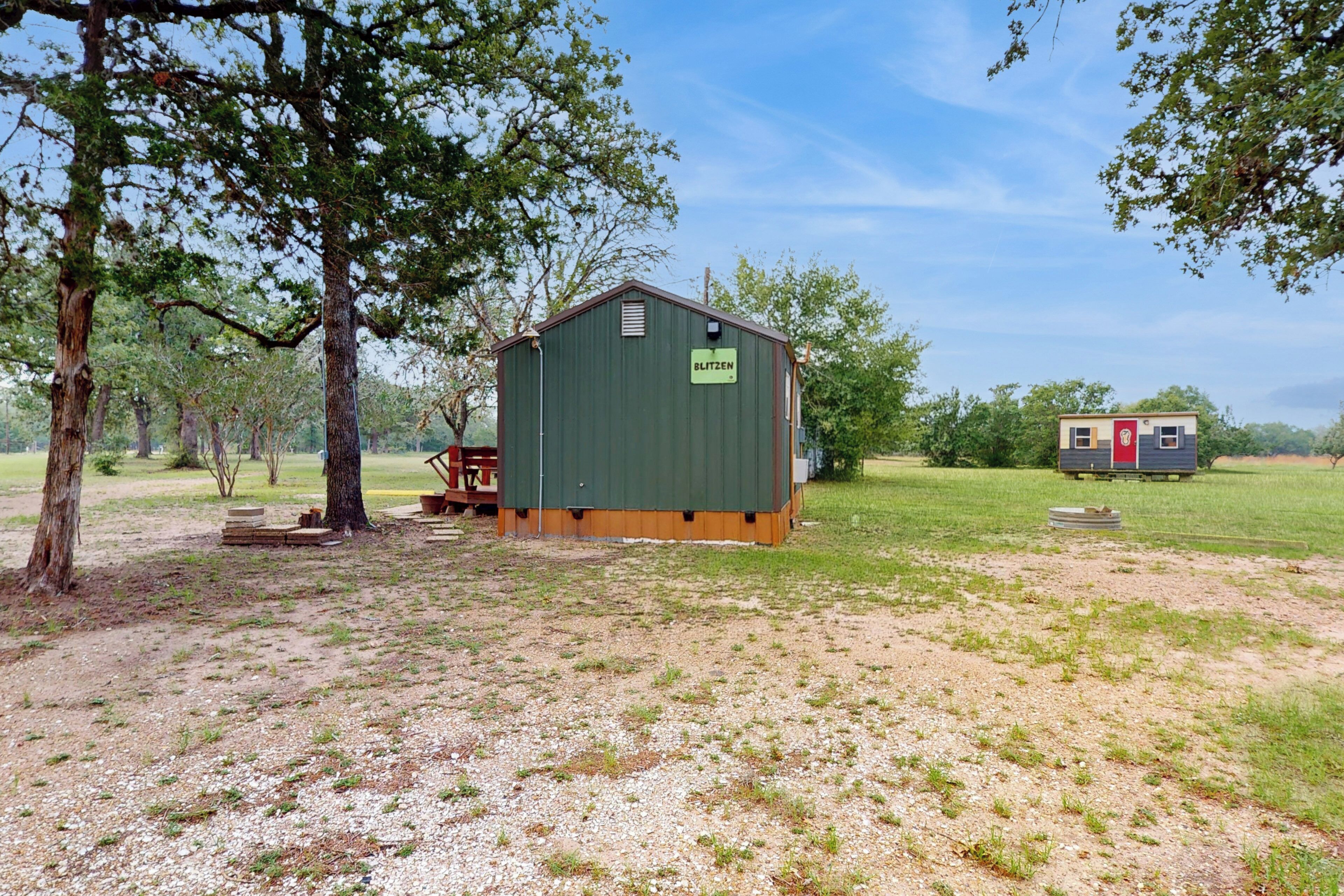 المنشأة من الداخل