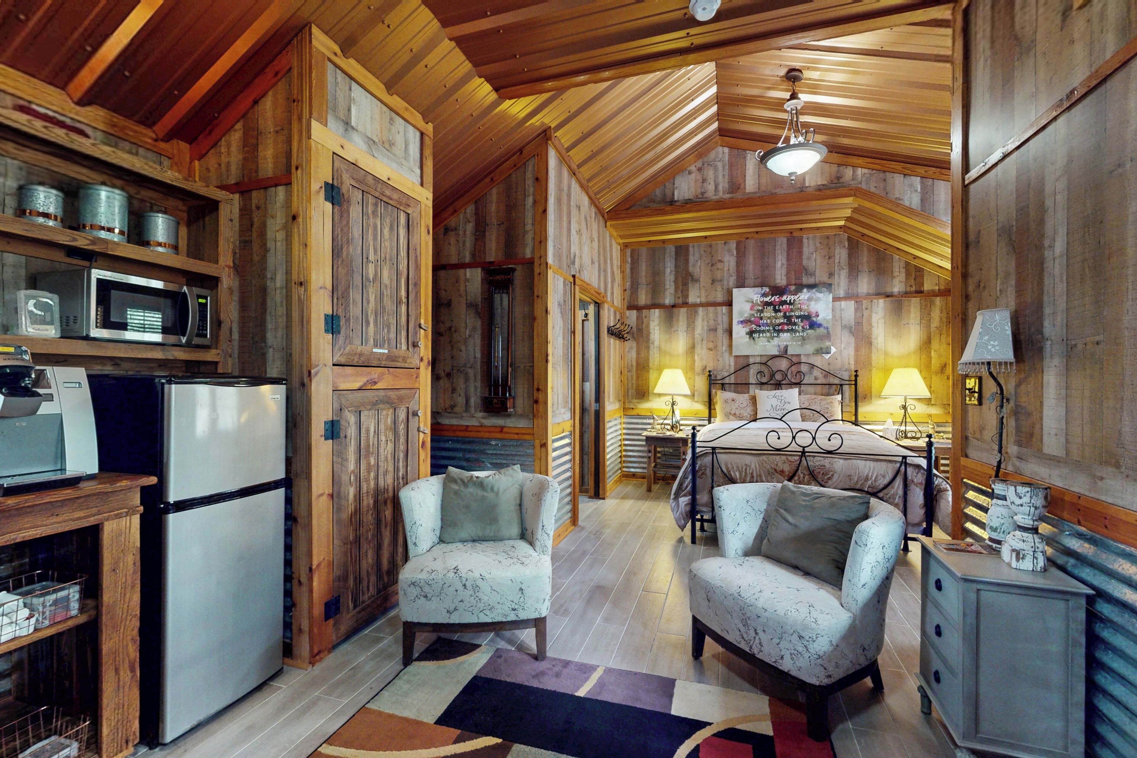 House (1 Bedroom) | Interior