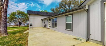 Lake Tawakoni Thrills - Cozy Home!