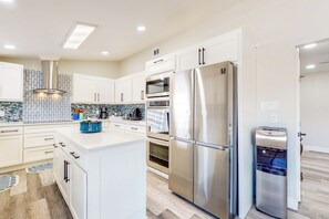 House (6 Bedrooms) | Interior - Lake Tawakoni Thrills - Cozy Home! (Quinlan)