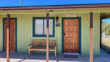 Apartment (0 Bedroom) | Interior