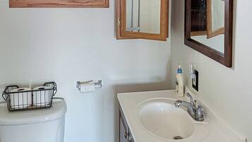 Apartment (0 Bedroom) | Interior