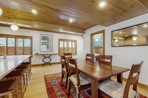 House (3 Bedrooms) | Interior - New Home: 2 Mins to Lake Park, Beach & Town (Bolton Landing)